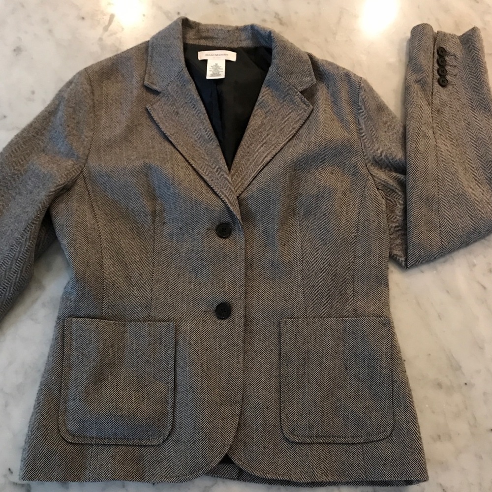 Gray blazer